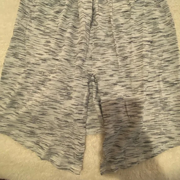 Lululemon tank top - Picture 6 of 6